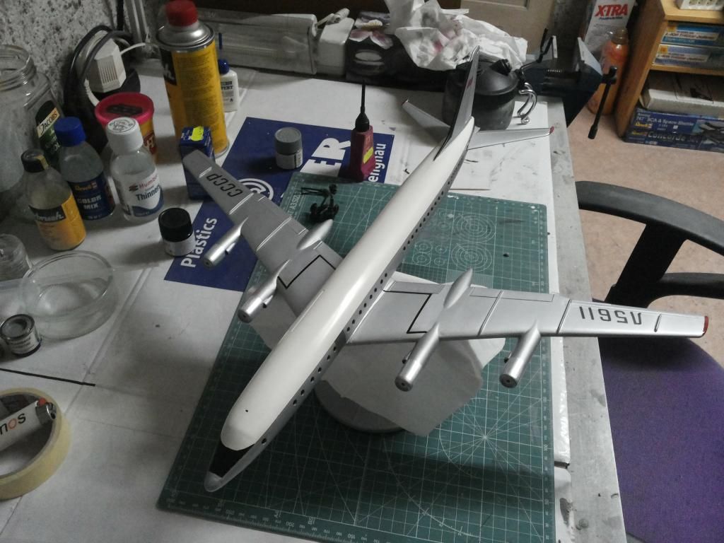 Tupolev TU-114 VEB Plasticart 1/100 or something like it